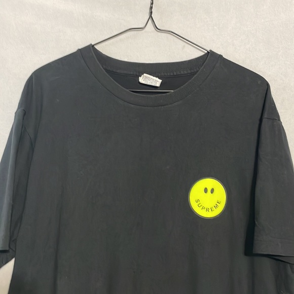 SUPREME WHATEVER TEE SMILEY FACE BLACK - Picture 2 of 4